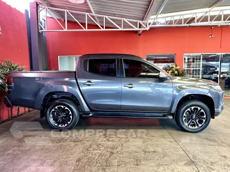 L200 TRITON 2.4 16V TURBO DIESEL SPORT HPE CD 4P 4X4 AUTOMÁT