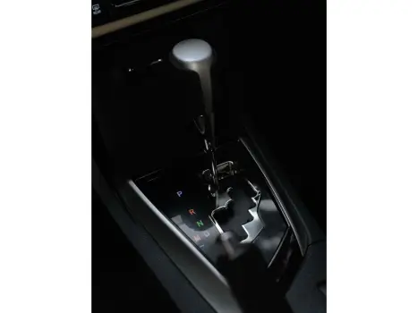 COROLLA 2.0 ALTIS 16V FLEX 4P AUTOMÁTICO