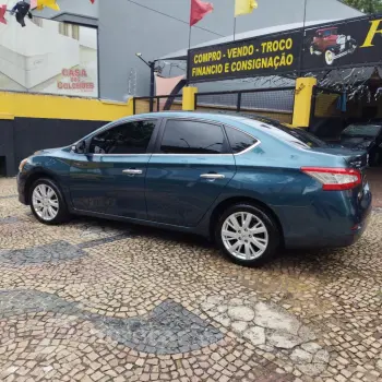 Sentra SL 2.0/ 2.0 Flex Fuel 16V Aut.