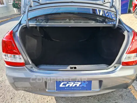 Etios Sedan 1.5 16V 4P FLEX XS