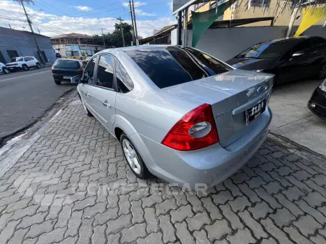 FOCUS 2.0 16V