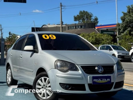 POLO SEDAN 1.6 MI COMFORTLINE 8V FLEX 4P MANUAL