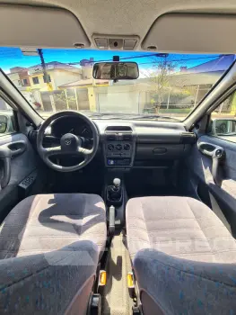 CORSA 1.6 MPFI GLS Sedan 8V
