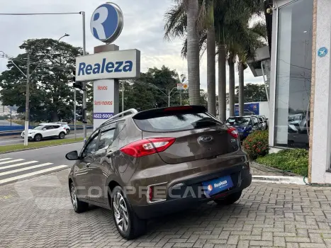 T40 1.5 JET Flex 16V 5p Mec.