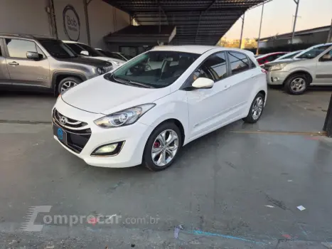 Hyundai i30 1.8 16V Aut. 5p 4 portas