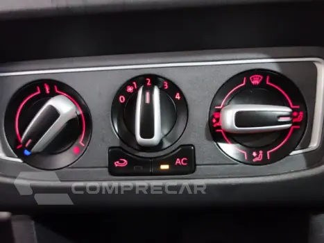 FOX - 1.0 MI 8V 4P MANUAL