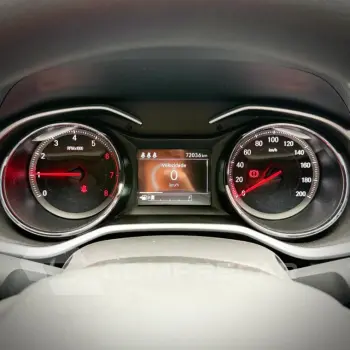 ONIX 1.0 Turbo Plus LTZ