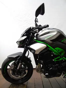 KAWASAKI Z900 ABS