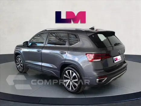 TAOS 1.4 250 TSI TOTAL FLEX HIGHLINE AUTOMÁTICO