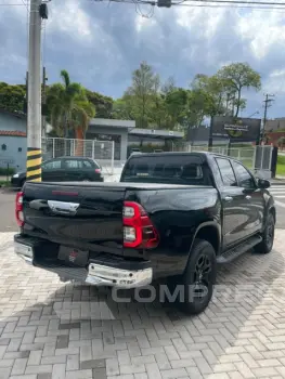 HILUX 2.8 D-4d Turbo CD SRX 4X4