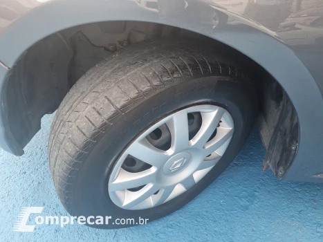 SANDERO 1.0 Expression 16V