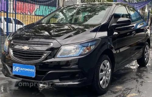 CHEVROLET Onix Hatch 1.4 4P FLEX LT 4 portas