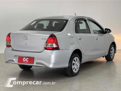 ETIOS 1.5 X PLUS SEDAN 16V FLEX 4P AUTOMÁTICO