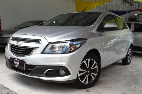CHEVROLET ONIX 1.4 MPFI LTZ 8V 4 portas