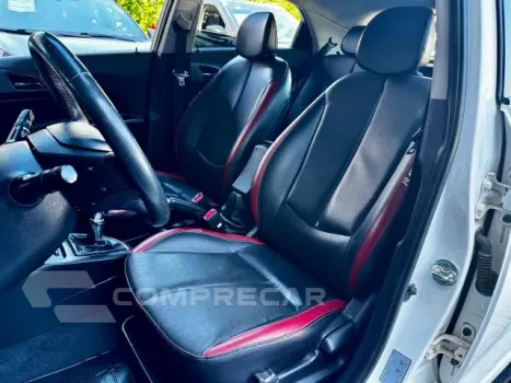 HB20 - 1.6 R SPEC 16V 4P MANUAL