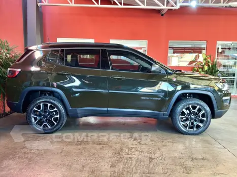 COMPASS 2.0 16V DIESEL TRAILHAWK 4X4 AUTOMÁTICO