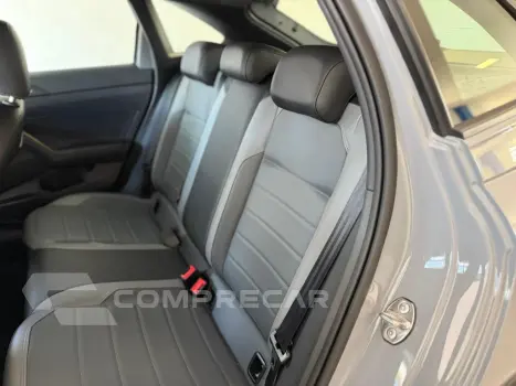 Nivus Highline 1.0 200 TSI Flex Aut.