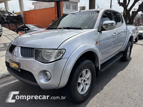 Mitsubishi L200 TRITON 3.5 4X4 CD V6 24V 4 portas