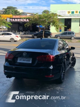JETTA 2.0 TSI Highline