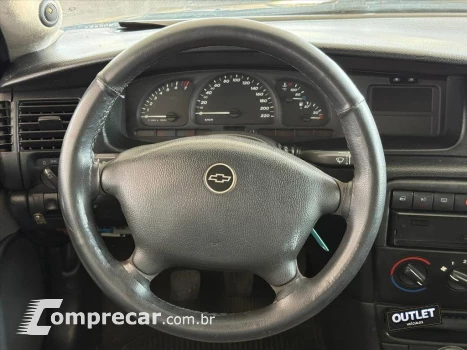 VECTRA 2.0 MPFI EXPRESSION 8V GASOLINA 4P MANUAL