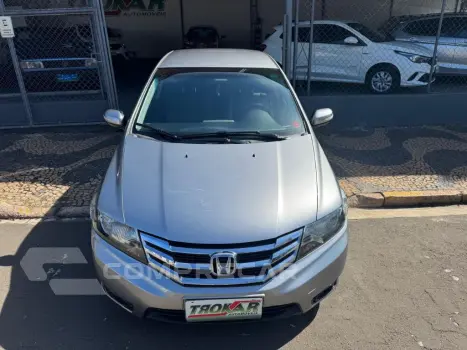CITY Sedan EX 1.5 Flex 16V 4p Aut.