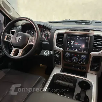 CLASSIC LARAMIE 5.7 CD V8 4X4 Aut.