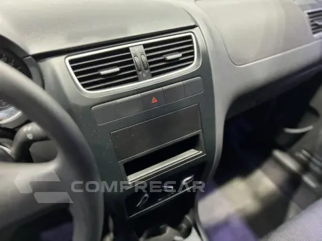 FOX 1.6 I- TREND 8V MANUAL