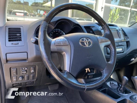 HILUX SW4 3.0 SRV 4X4 7 Lugares 16V Turbo Intercooler