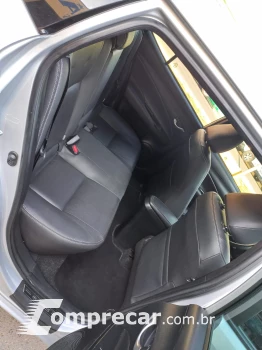 YARIS 1.5 16V XS