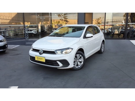 Volkswagen POLO 1.0 MPI MANUAL 4 portas