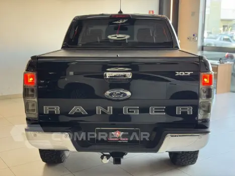 Ranger 3.2 20V XLT 4X4 CABINE DUPLA TURBO DIESEL AUTOMÁTICO