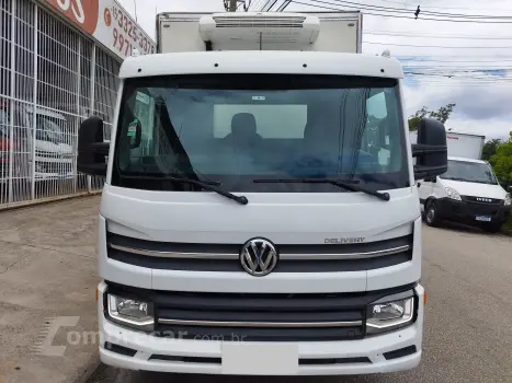 Delivery Express + Baú refrigerado -18°C