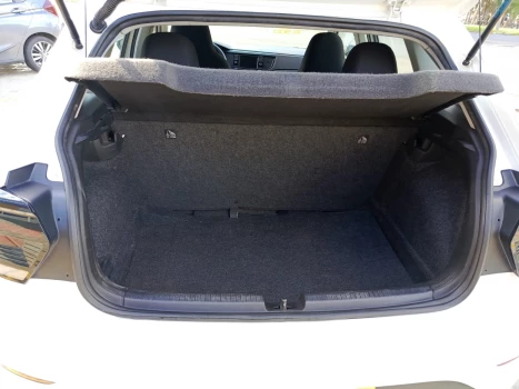 Polo Track 1.0 Flex 12V 5p