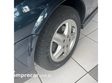VECTRA 2.2 MPFI EXPRESSION 8V GASOLINA 4P MANUAL