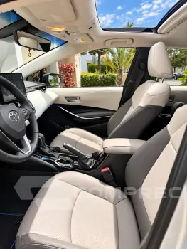 COROLLA 1.8 VVT-I Hybrid Altis Premium