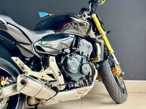 CB 600F HORNET