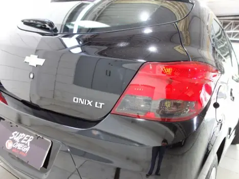 ONIX - 1.4 MPFI LT 8V 4P MANUAL