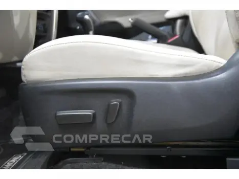 HILUX SW4 - 2.8 D-4D TURBO DIAMOND 7L 4X4 AUTOMÁTICO