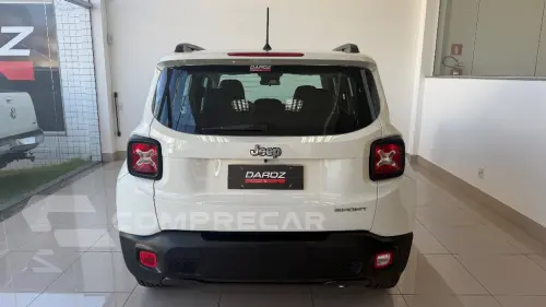 Renegade 1.8 4x2 Flex 16V Aut.