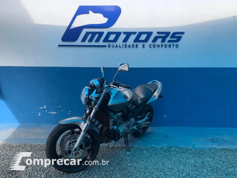 CB 600 F HORNET