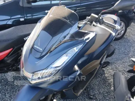 HONDA PCX DLX - SCOOTER