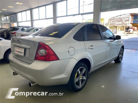 FOCUS 2.0 GLX SEDAN 16V FLEX 4P AUTOMÁTICO