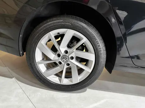 JETTA 1.4 250 TSI TOTAL FLEX COMFORTLINE TIPTRONIC