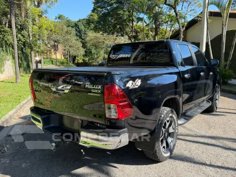 HILUX 2.8 D-4d Turbo CD SRX 4X4