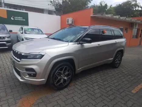 JEEP COMMANDER 1.3 T270 TURBO FLEX OVERLAND AT6 4 portas