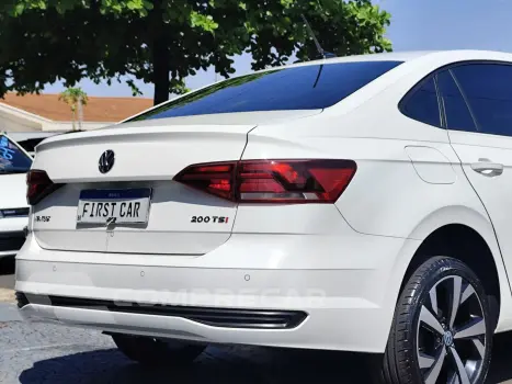 VIRTUS 1.0 200 TSI COMFORTLINE AUTOMÁTICO