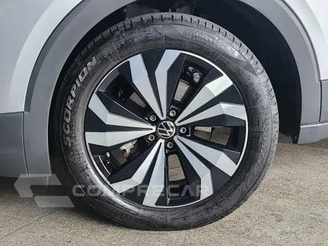 T-CROSS 1.0 200 TSI TOTAL FLEX AUTOMÁTICO