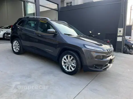 Cherokee Limited 3.2 4x4 V6 Aut.