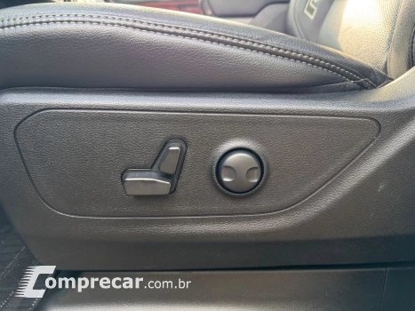 1500 5.7 V8 Gasolina Rebel Cd 4X4 Automático