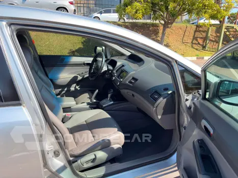 Civic 1.8 Lxs 16V Flex 4P Automático